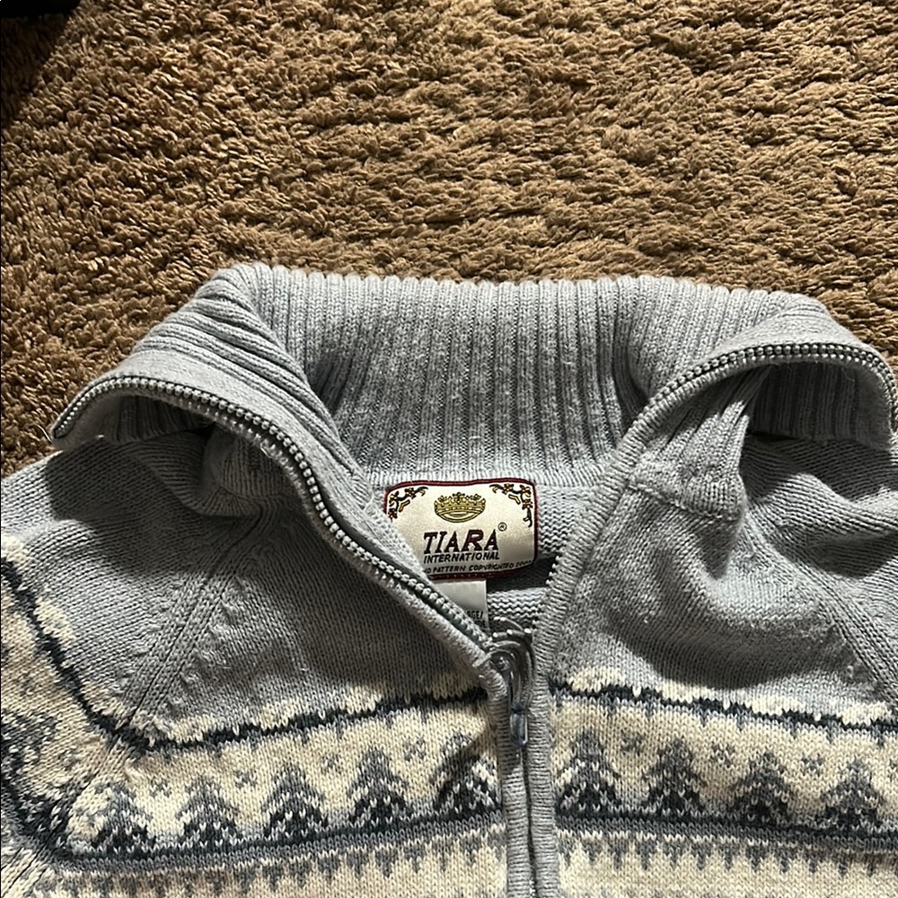 Gray Cowl Neck Sweater with Nordic Pattern - Picture 3 of 8